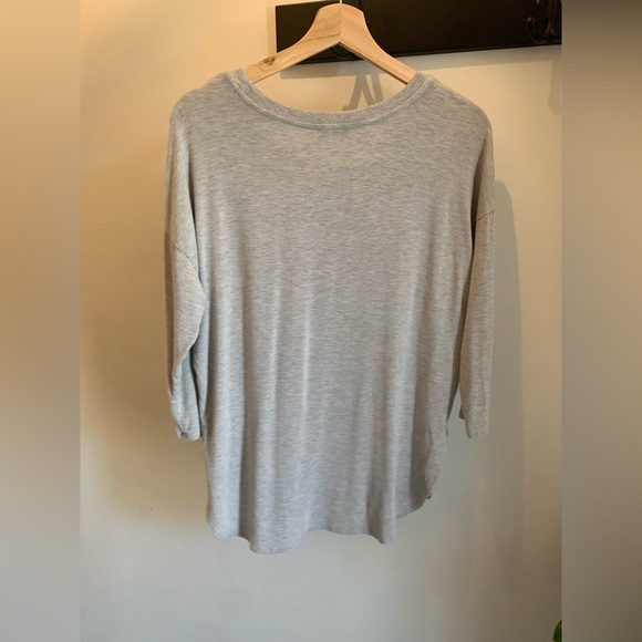 Babaton Aritzia Norris T-Shirt - Picture 5 of 5